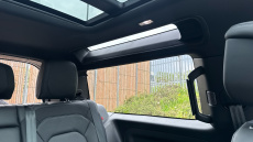 Land Rover Defender 3.0 D250 X-Dynamic HSE 90 3dr Auto Diesel Estate